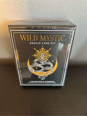 Mystic Wild Mystic Oracle Card Set - Black and Gold
